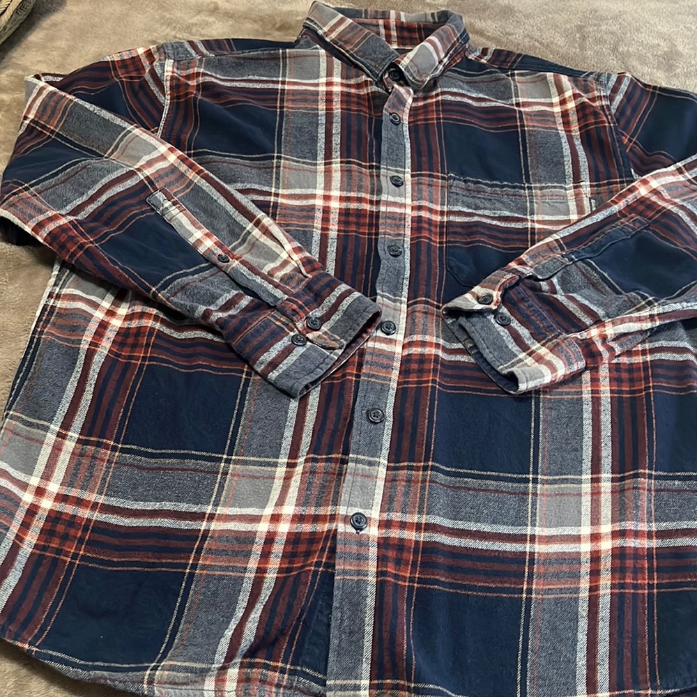 Men’s Eddie Bauer flannel